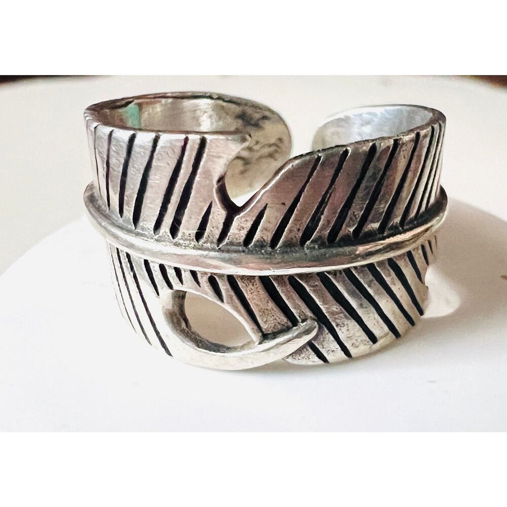 Vintage Sterling Silver Feather Wrap Ring Size 7.75 Adj 925 Boho Southwestern